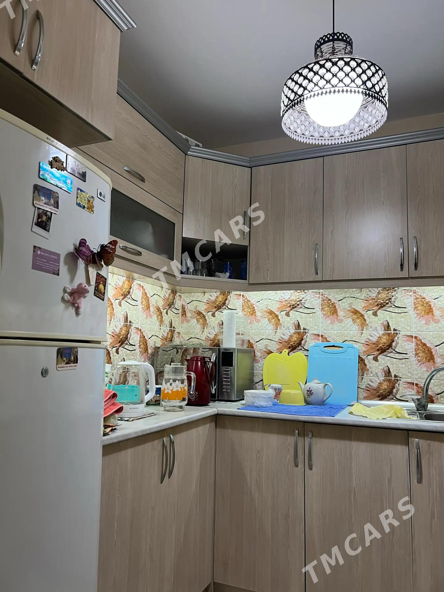 11Мкр 2 Ком 1 этаж - 11 мкр - img 8