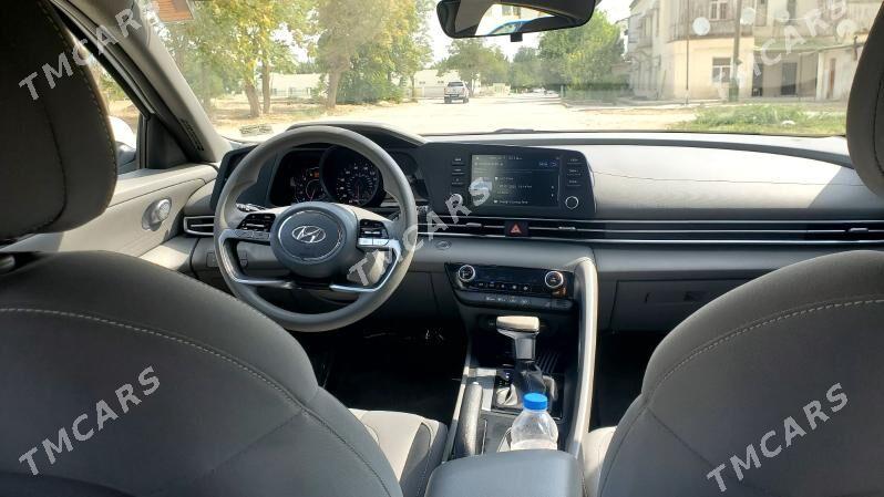 Hyundai Elantra 2021 - 245 000 TMT - Aşgabat - img 5
