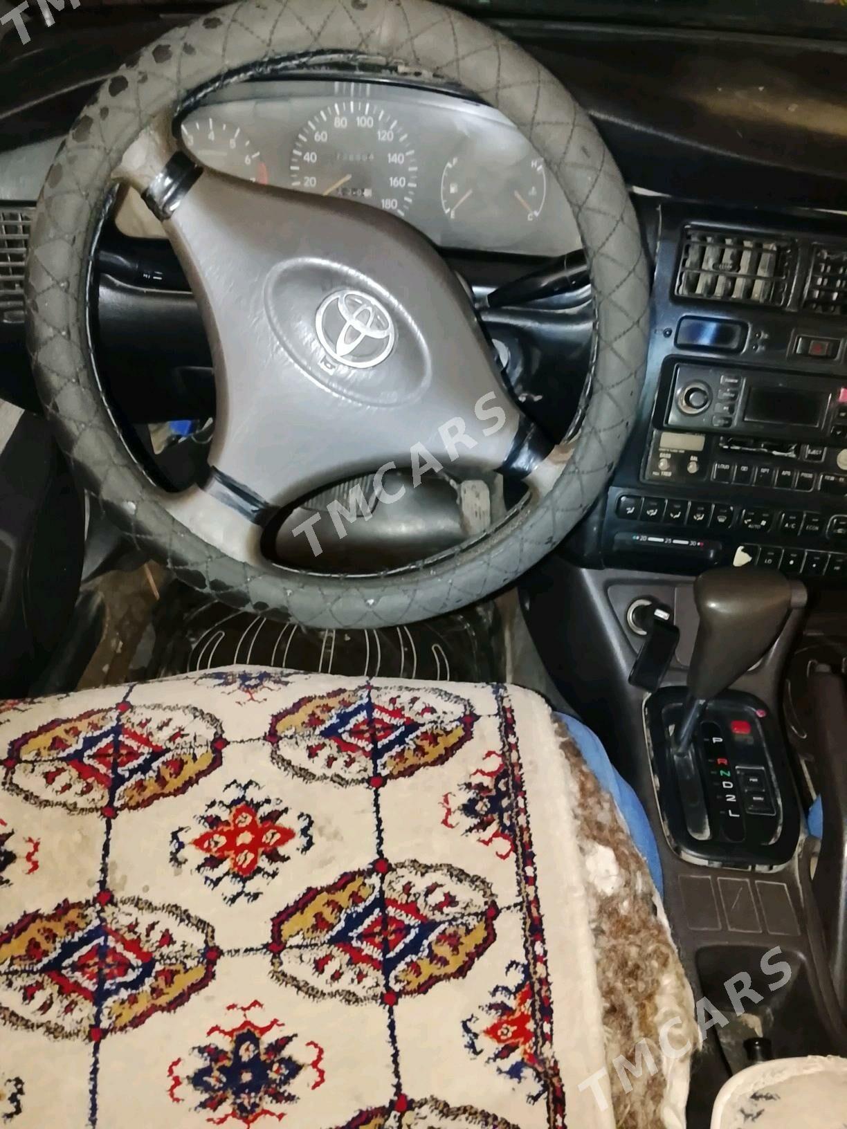 Toyota Corona 1994 - 45 000 TMT - Кёнеургенч - img 3