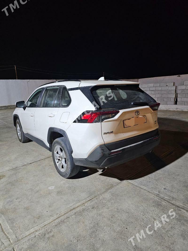 Toyota RAV4 2021 - 312 000 TMT - Ашхабад - img 3