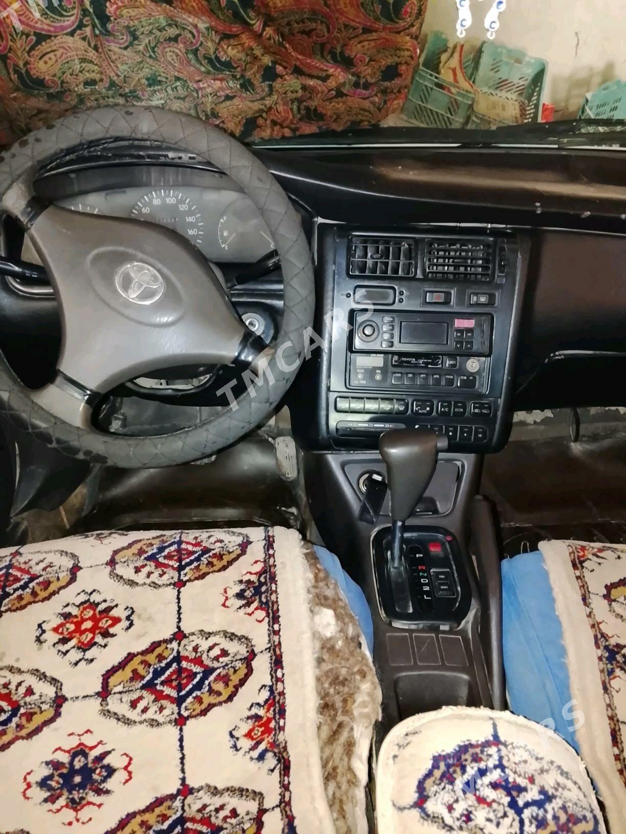 Toyota Corona 1994 - 45 000 TMT - Кёнеургенч - img 6