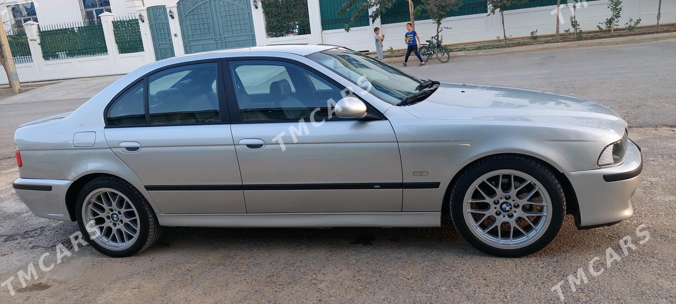 BMW M5 2002 - 140 000 TMT - Änew - img 3