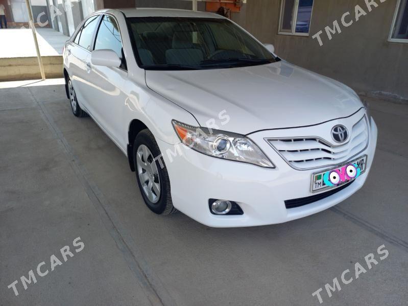 Toyota Camry 2010 - 195 000 TMT - Мары - img 2