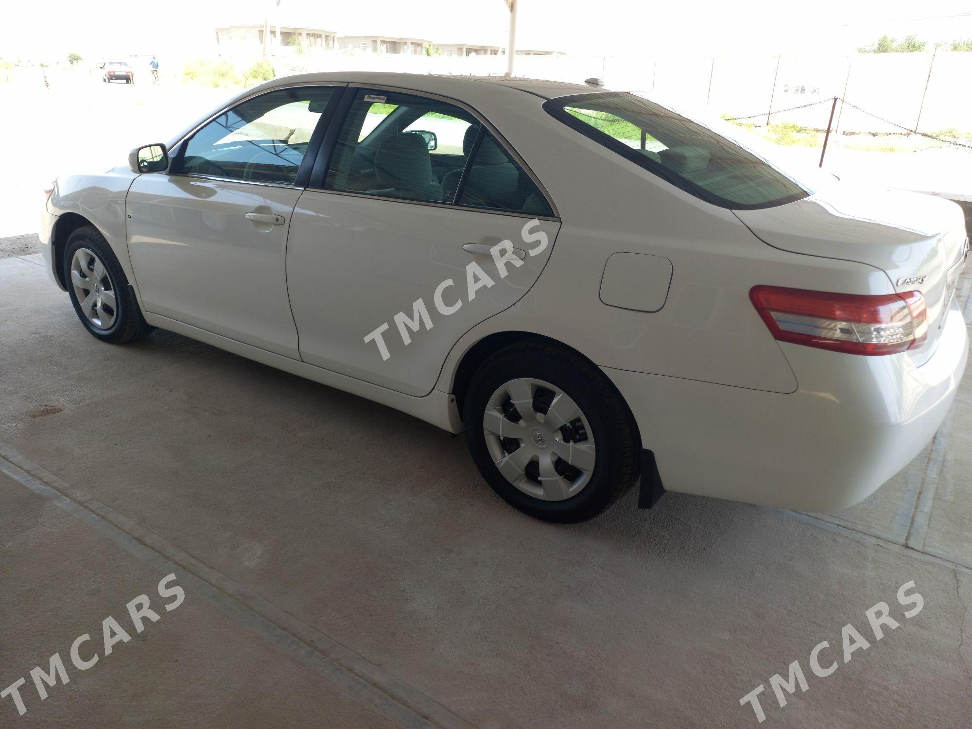 Toyota Camry 2010 - 195 000 TMT - Мары - img 7