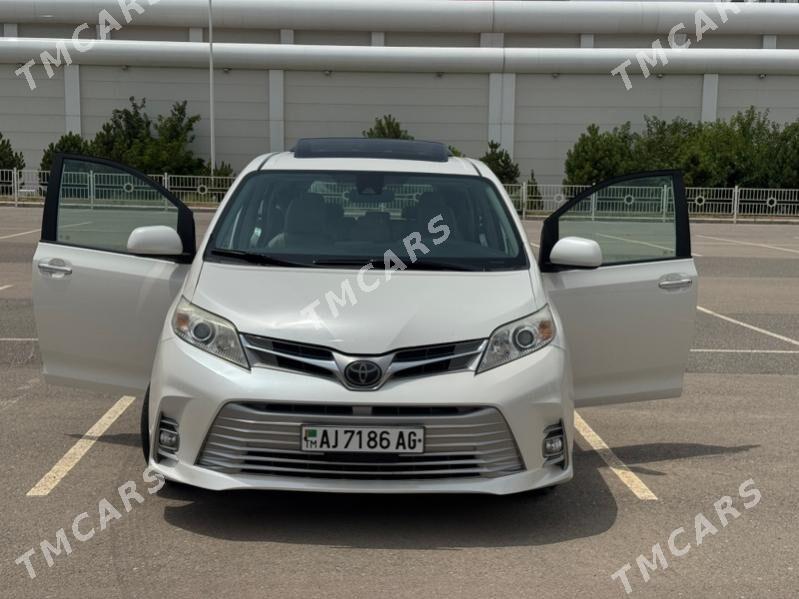 Toyota Sienna 2019 - 522 000 TMT - Ашхабад - img 2
