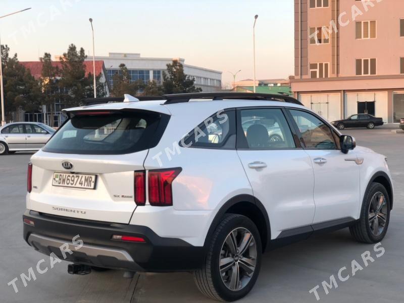 Kia Sorento 2021 - 325 000 TMT - Мары - img 4