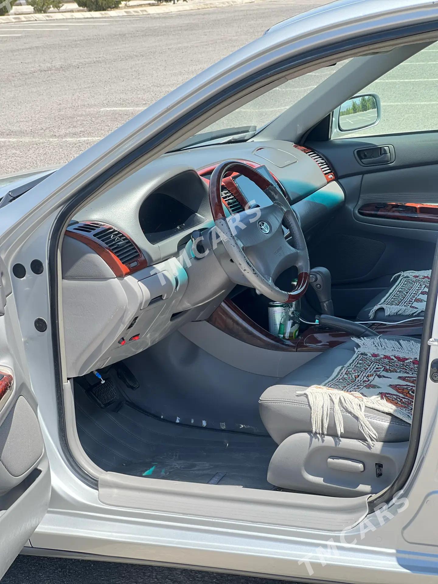 Toyota Camry 2002 - 160 000 TMT - Kaka - img 3