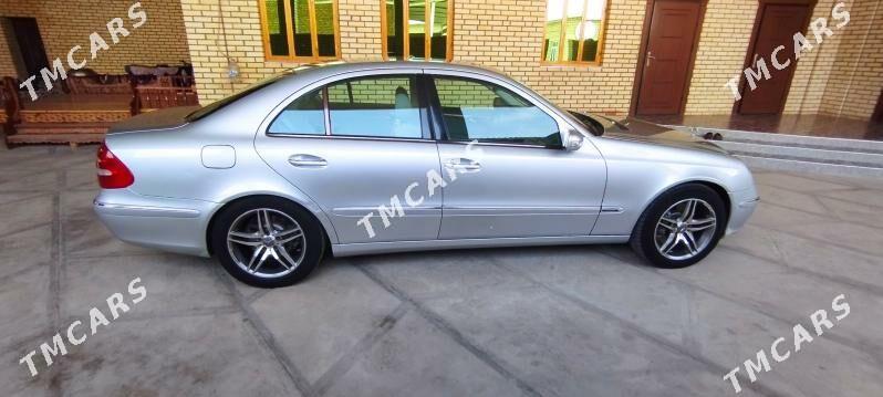 Mercedes-Benz 300CE 2005 - 130 000 TMT - Мары - img 2