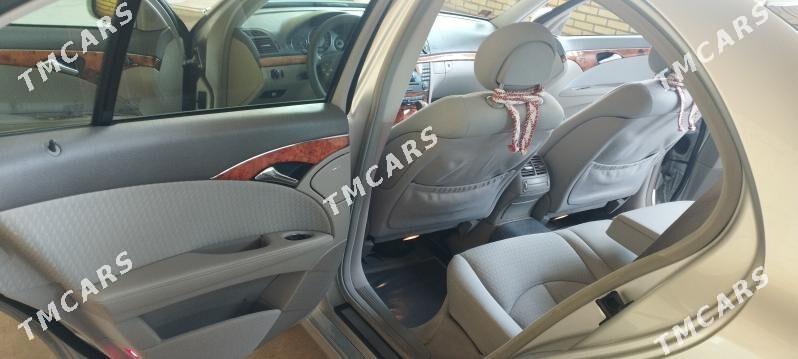 Mercedes-Benz 300CE 2005 - 130 000 TMT - Мары - img 10