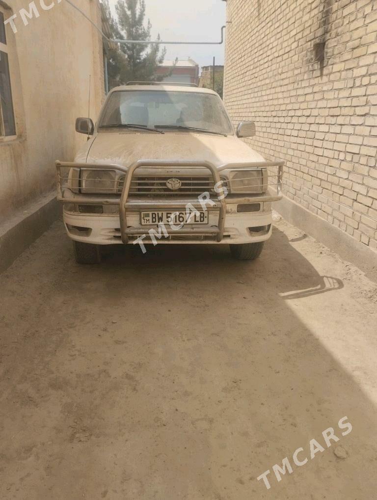 Toyota 4Runner 1995 - 70 000 TMT - Фарап - img 2
