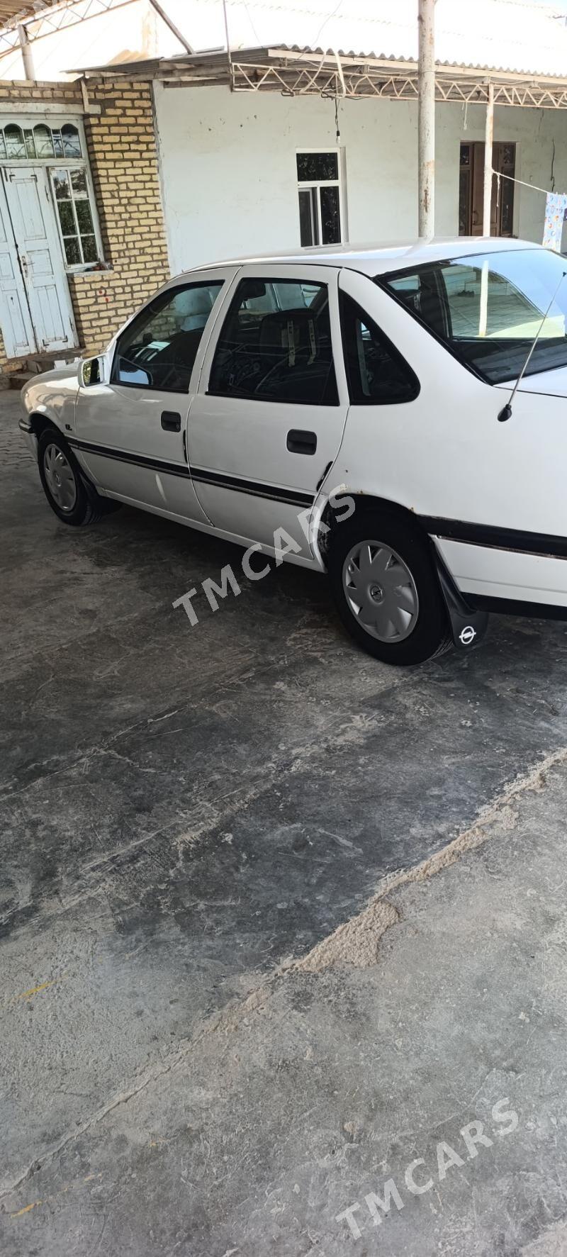 Opel Vectra 1991 - 40 000 TMT - Мары - img 2