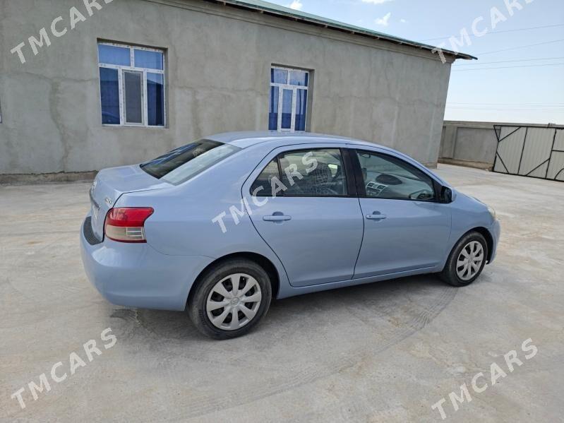Toyota Yaris 2010 - 105 000 TMT - Гороглы (Тагта) - img 3