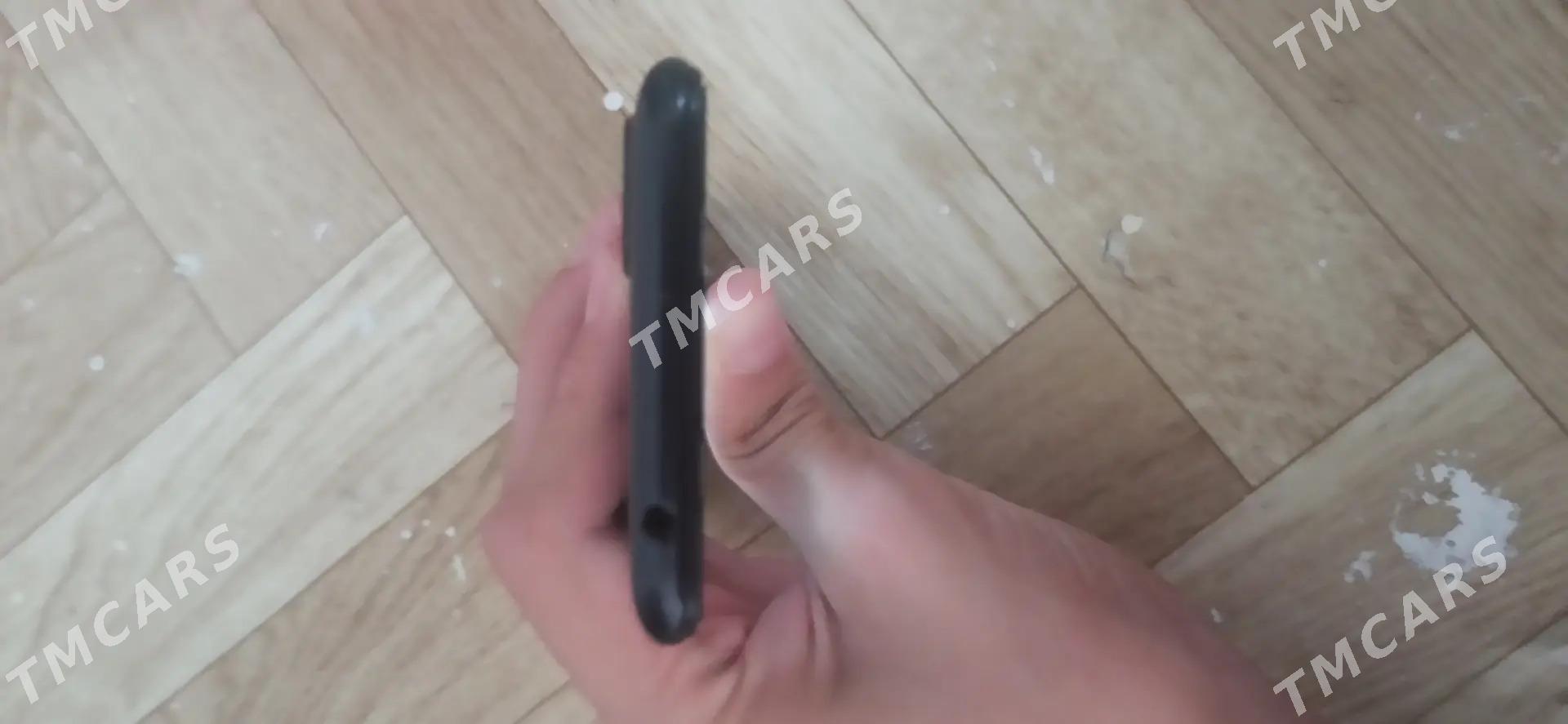 Redmi 6a - Hitrowka - img 2