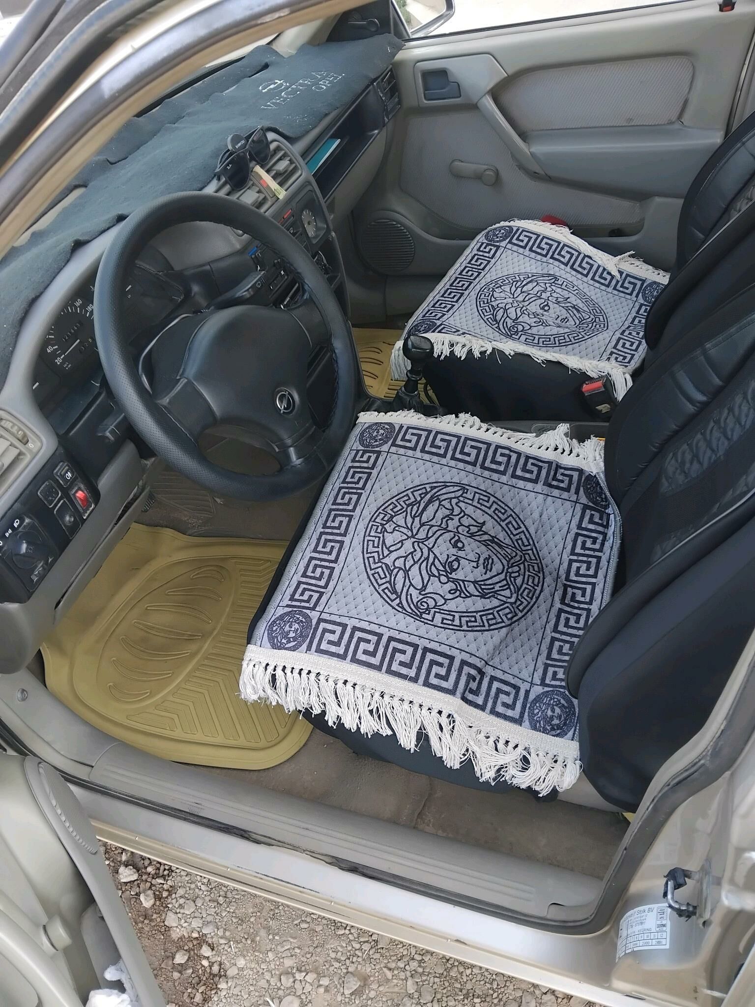 Opel Vectra 1991 - 36 000 TMT - Болдумсаз - img 5