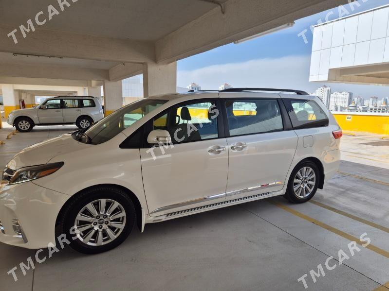 Toyota Sienna 2018 - 640 000 TMT - Aşgabat - img 2