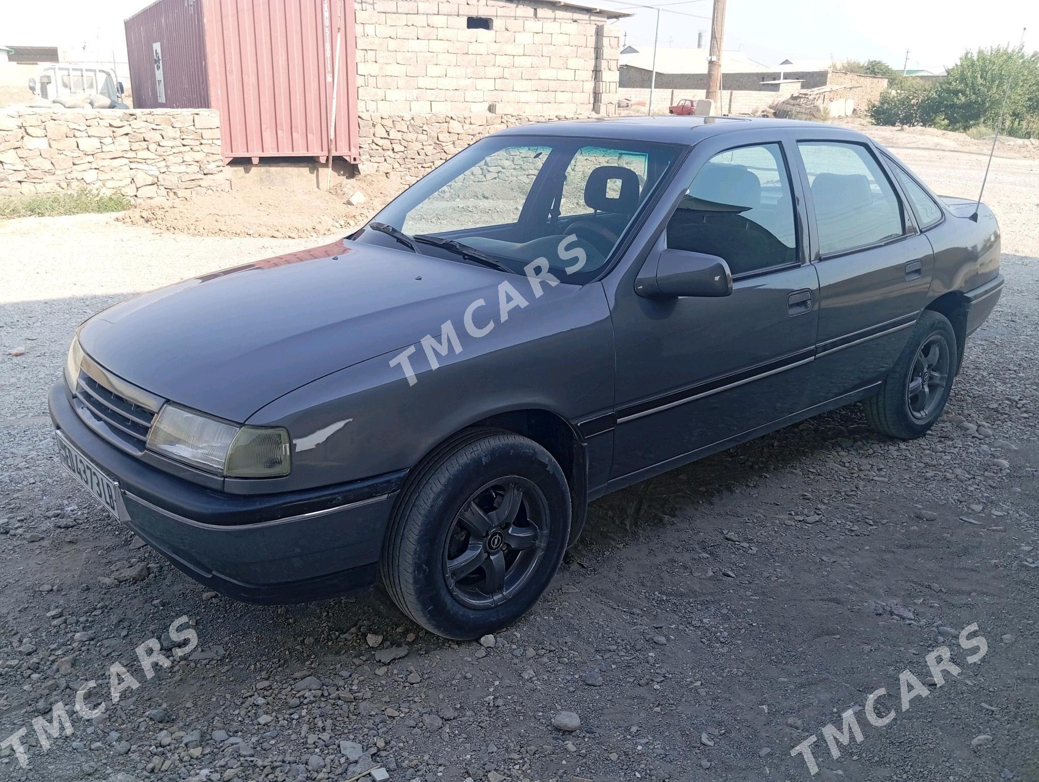 Opel Vectra 1990 - 35 000 TMT - Койтендаг - img 3