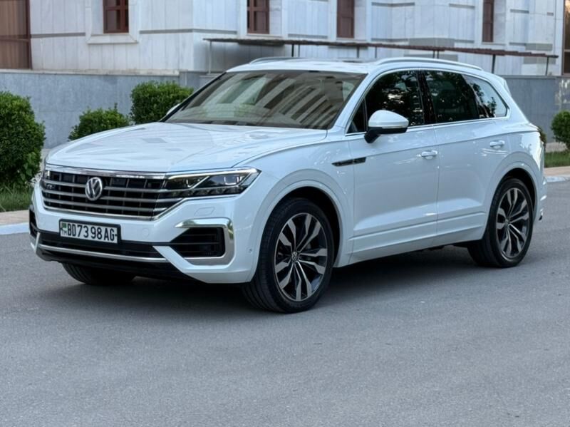 Volkswagen Touareg 2019 - 1 180 000 TMT - Howdan "B" - img 2