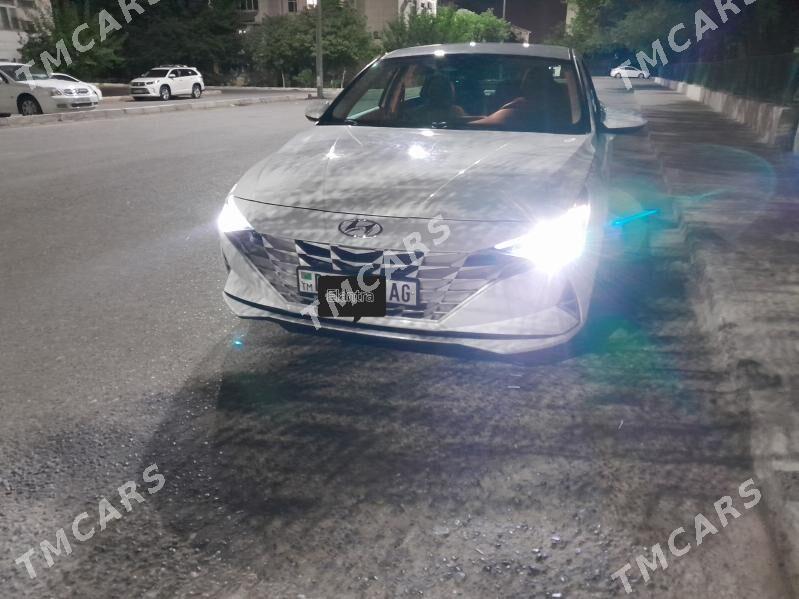 Hyundai Elantra 2021 - 260 000 TMT - Aşgabat - img 4