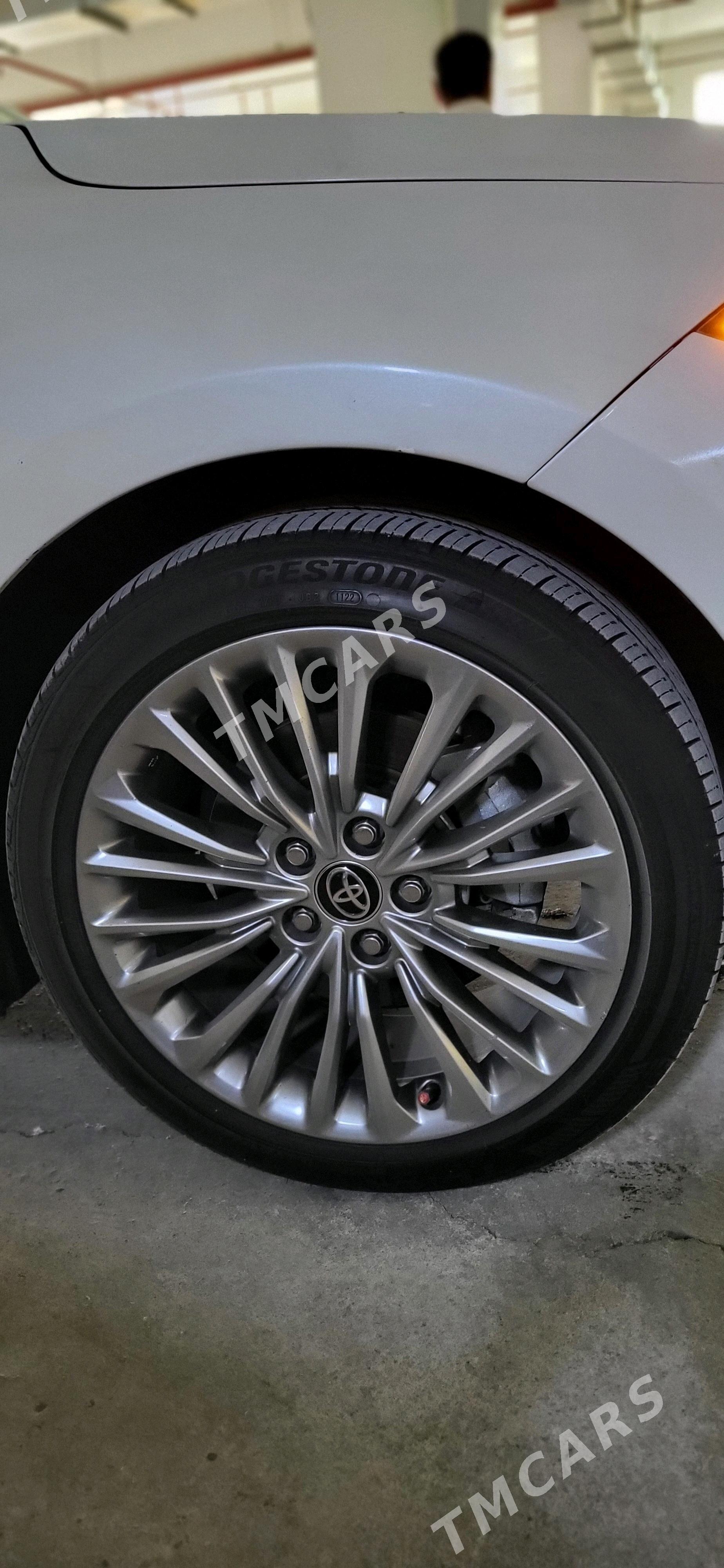 Toyota Avalon 2022 - 500 000 TMT - Aşgabat - img 2