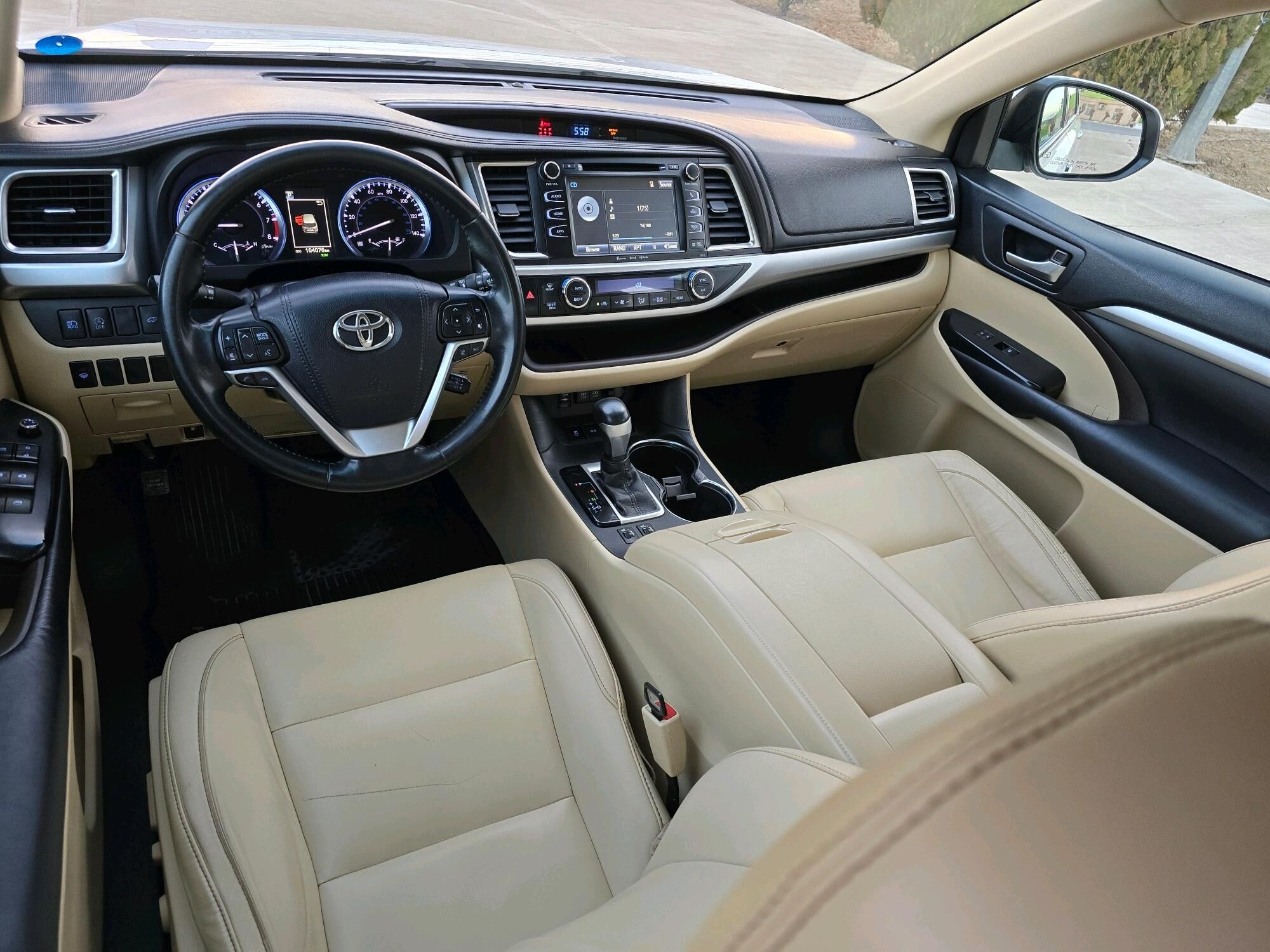 Toyota Highlander 2018 - 430 000 TMT - Бузмеин ГРЭС - img 6