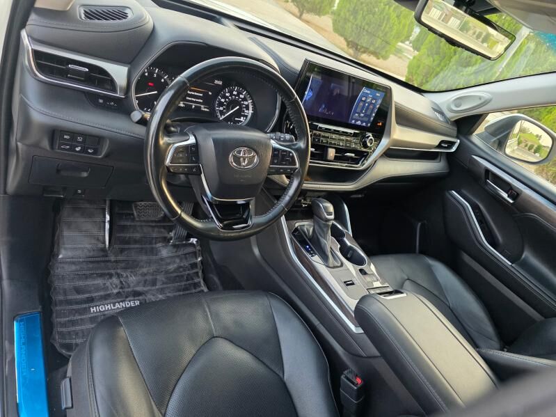 Toyota Highlander 2021 - 635 000 TMT - Büzmeýin GRES - img 8