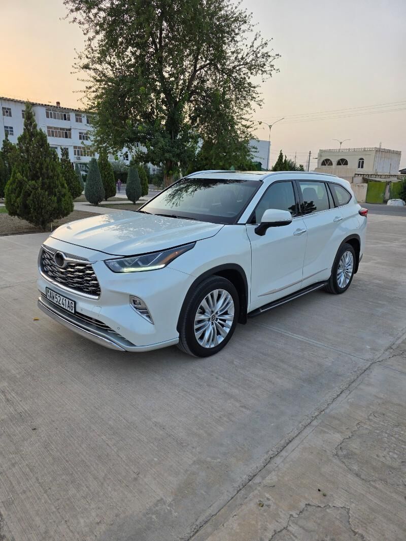 Toyota Highlander 2021 - 635 000 TMT - Büzmeýin GRES - img 9