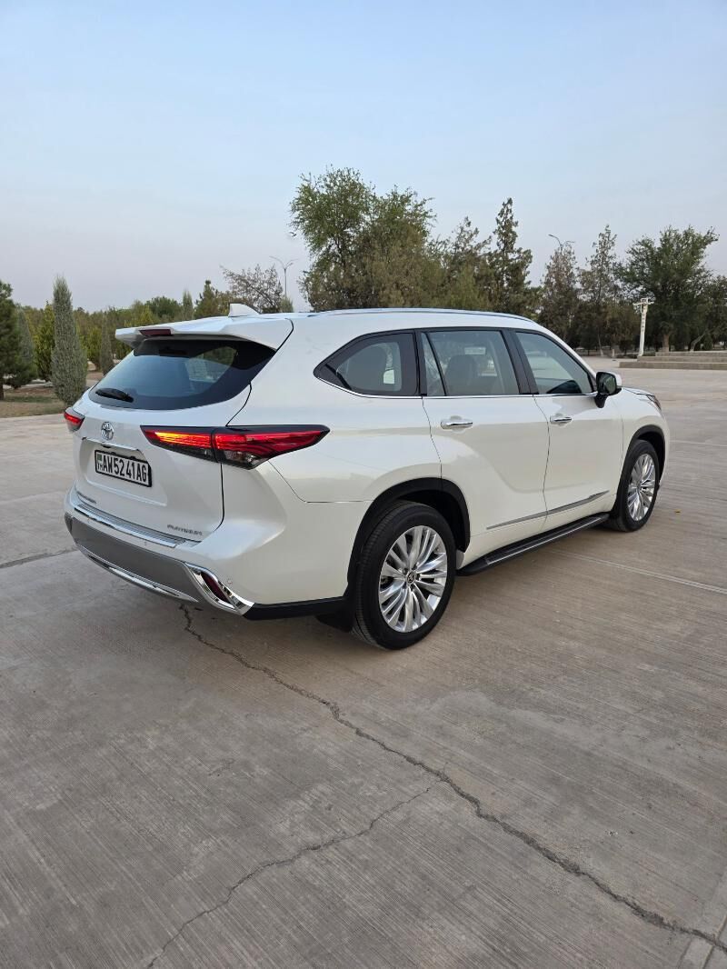 Toyota Highlander 2021 - 635 000 TMT - Büzmeýin GRES - img 2
