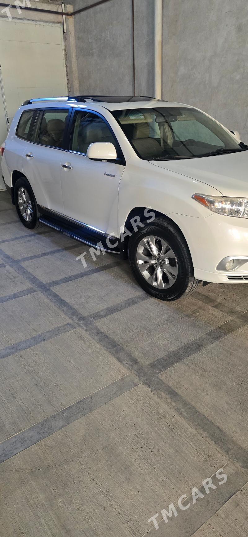 Toyota Highlander 2012 - 360 000 TMT - Туркменабат - img 6