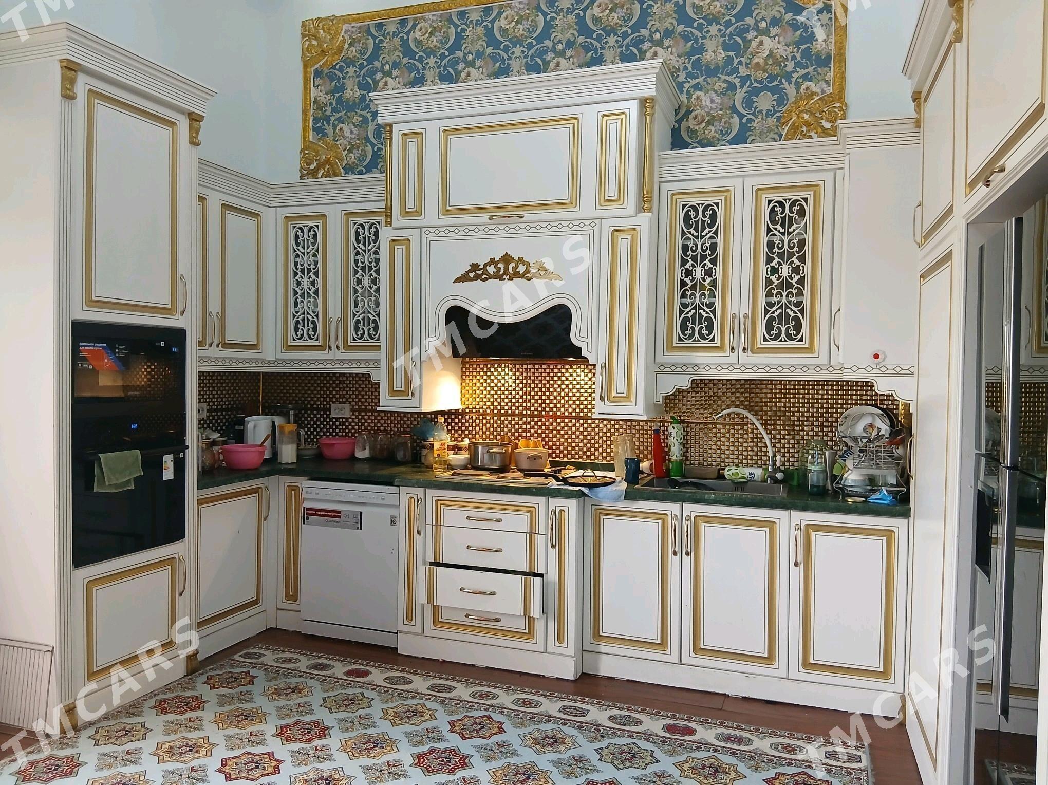 Elitka satlyk jaý srocno - Sowetskiý köç. (Garaşsyzlyk şaýoly) - img 4