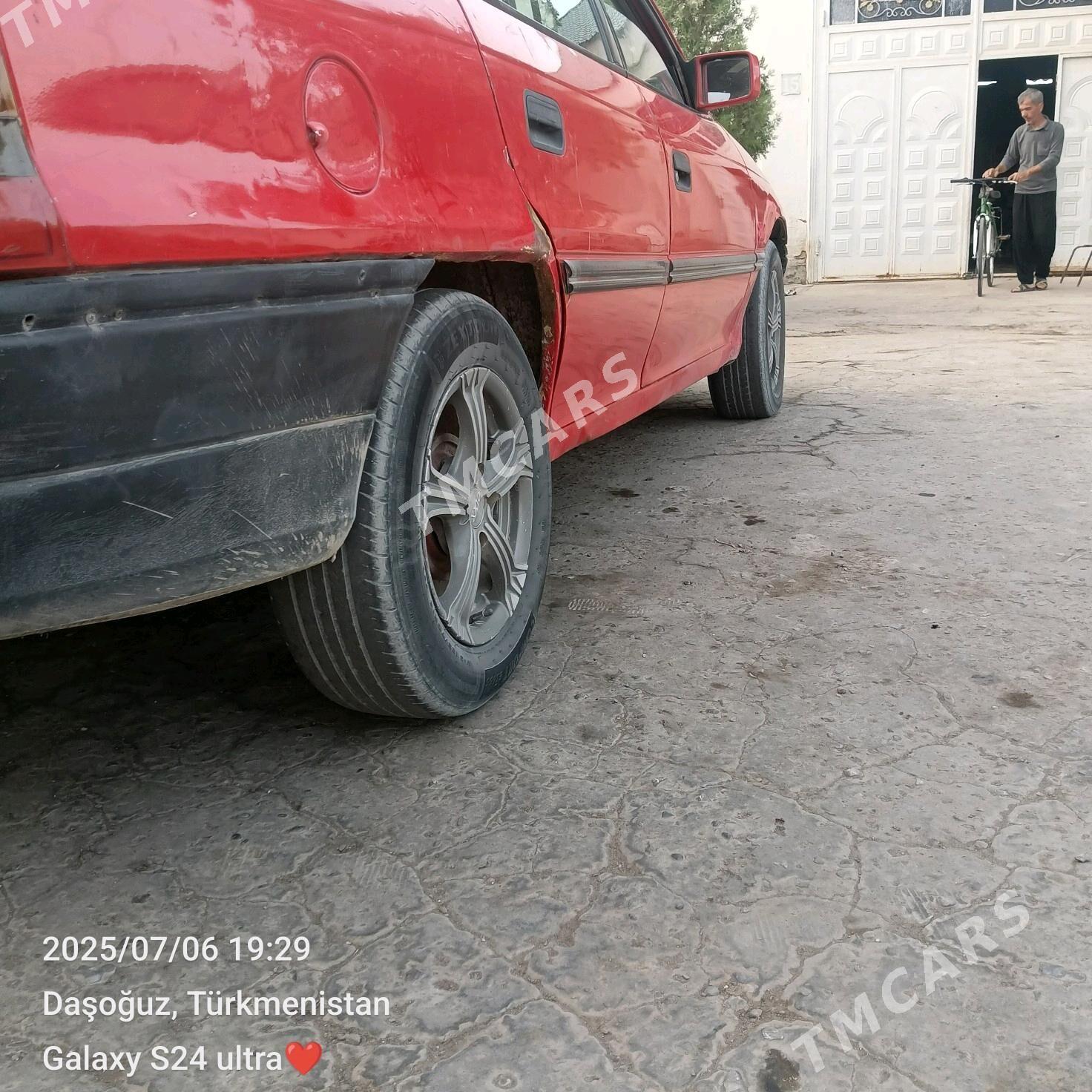 Opel Astra 1992 - 25 000 TMT - Daşoguz - img 4