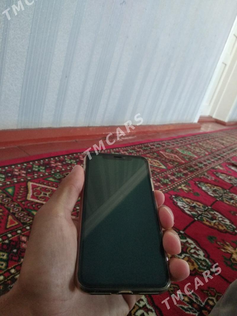 iphone xs LLA gold - Мары - img 3