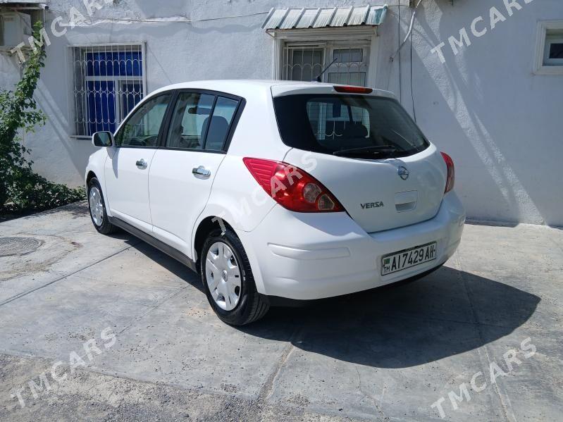 Nissan Versa 2010 - 112 000 TMT - Änew - img 2