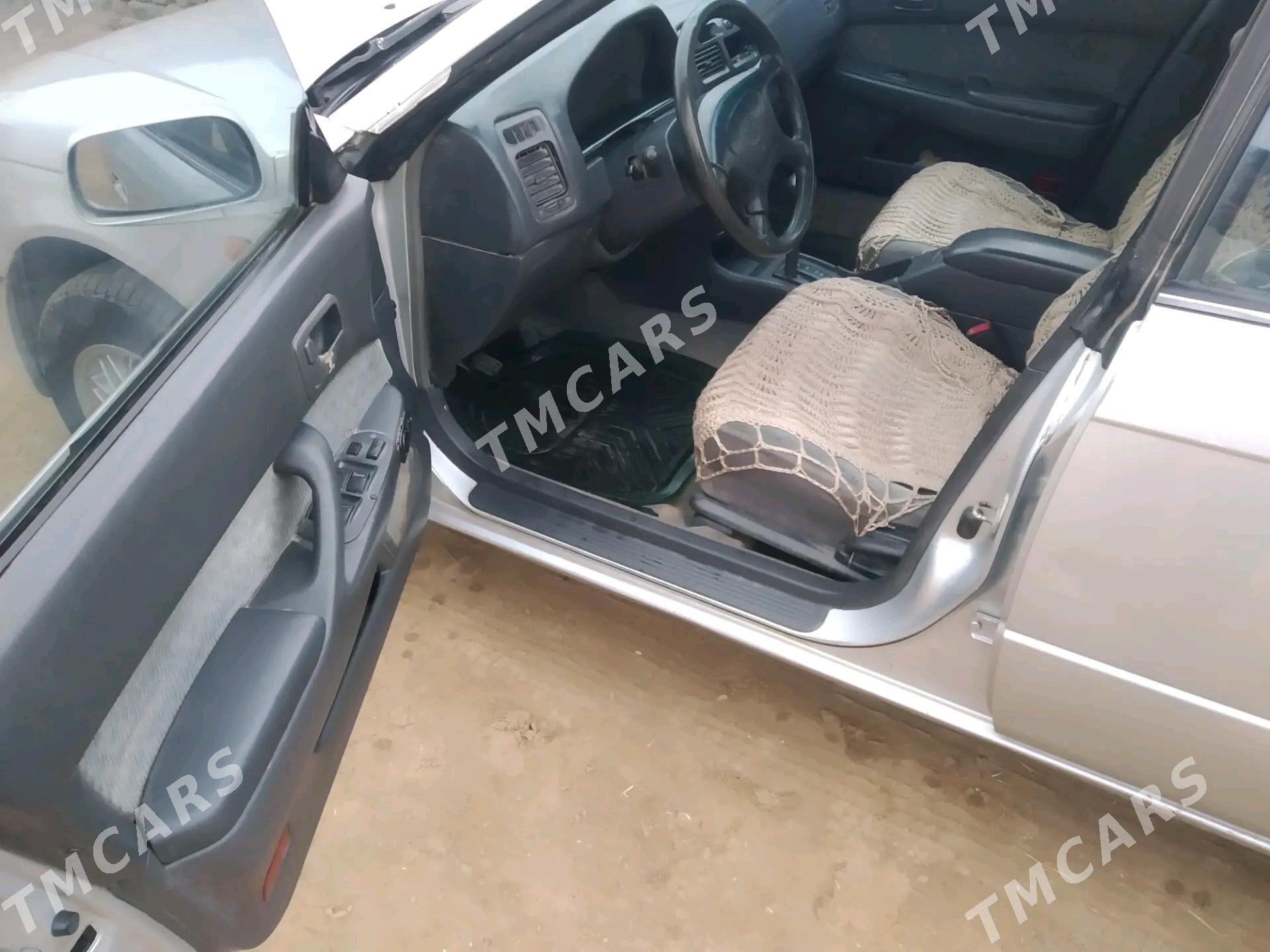 Toyota Vista 1995 - 58 000 TMT - Туркменгала - img 6