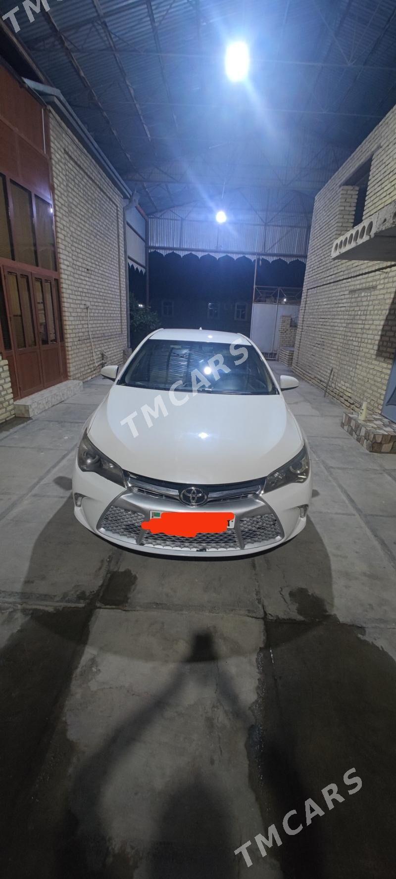 Toyota Camry 2015 - 245 000 TMT - Мары - img 3