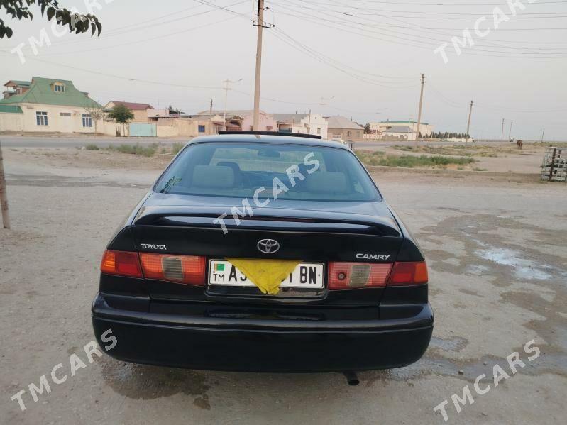Toyota Camry 2001 - 120 000 TMT - Балканабат - img 2