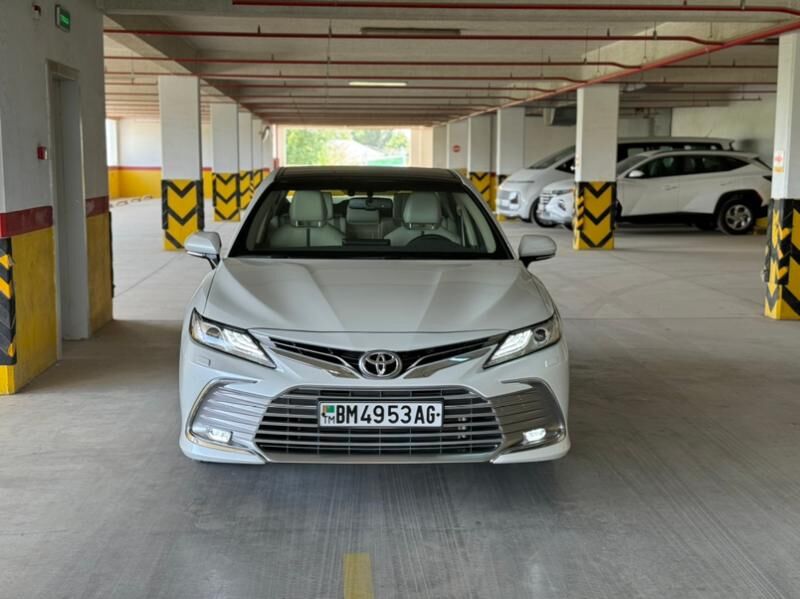 Toyota Camry 2022 - 625 000 TMT - Ашхабад - img 9