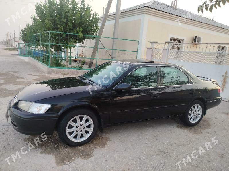 Toyota Camry 2001 - 120 000 TMT - Балканабат - img 6