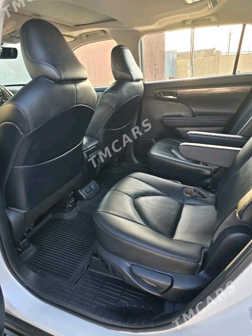Toyota Highlander 2020 - 540 000 TMT - Мары - img 8
