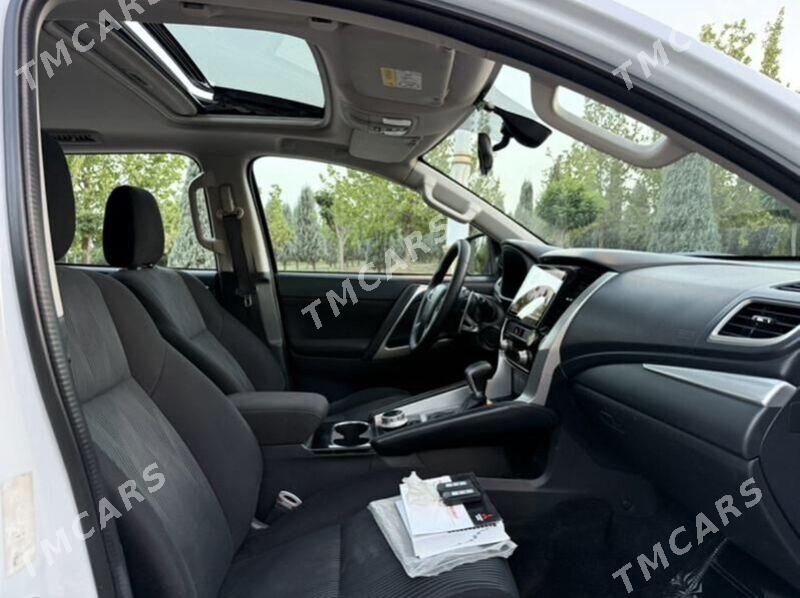 Mitsubishi Pajero 2020 - 380 000 TMT - Aşgabat - img 7