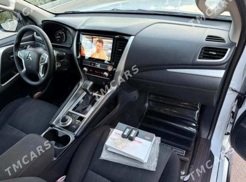 Mitsubishi Pajero 2020 - 380 000 TMT - Aşgabat - img 4