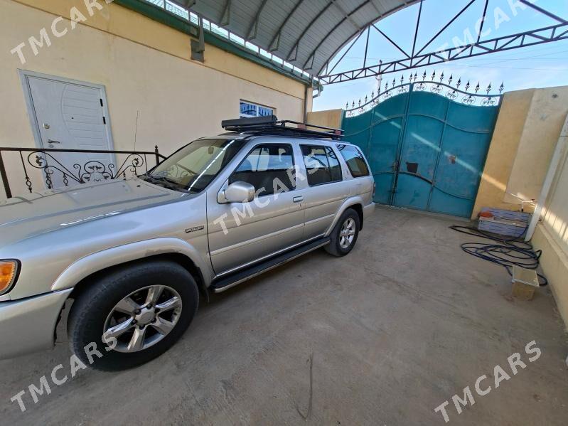 Nissan Pathfinder 2004 - 110 000 TMT - Çoganly - img 3