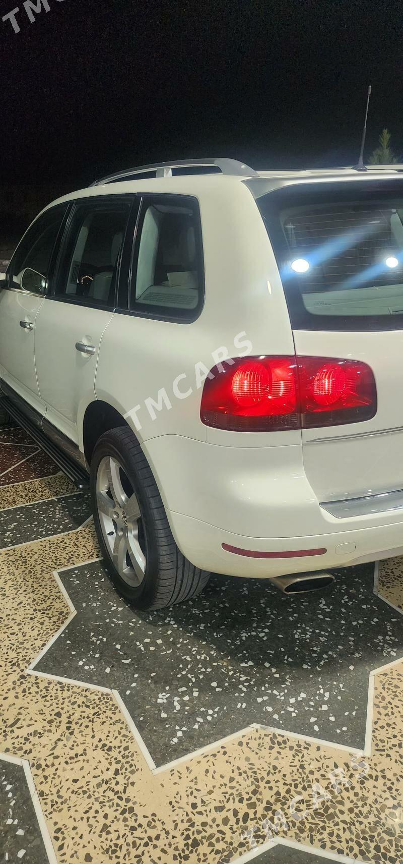 Volkswagen Touareg 2006 - 200 000 TMT - Бузмеин ГРЭС - img 3