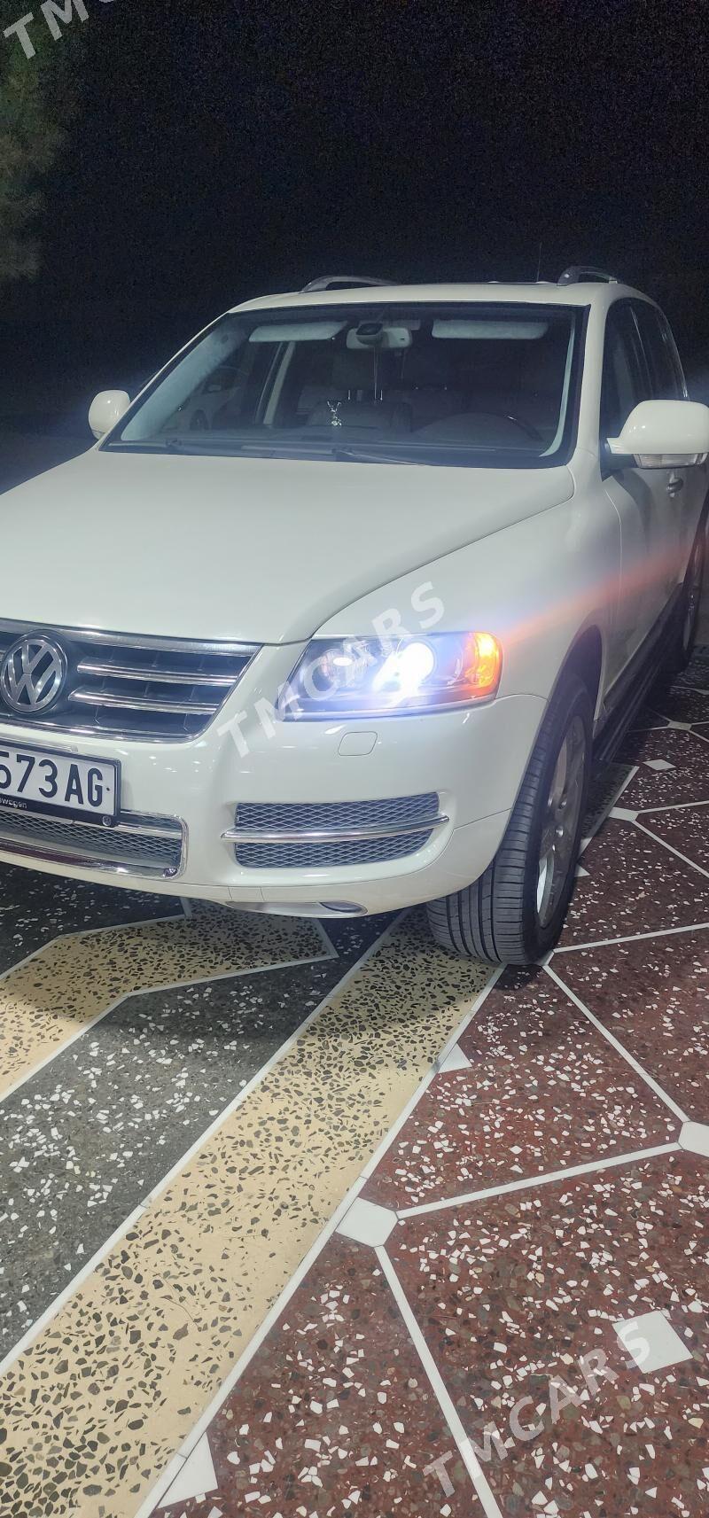 Volkswagen Touareg 2006 - 200 000 TMT - Бузмеин ГРЭС - img 2