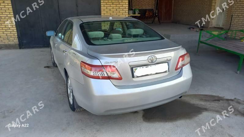 Toyota Camry 2010 - 172 000 TMT - Кёнеургенч - img 4