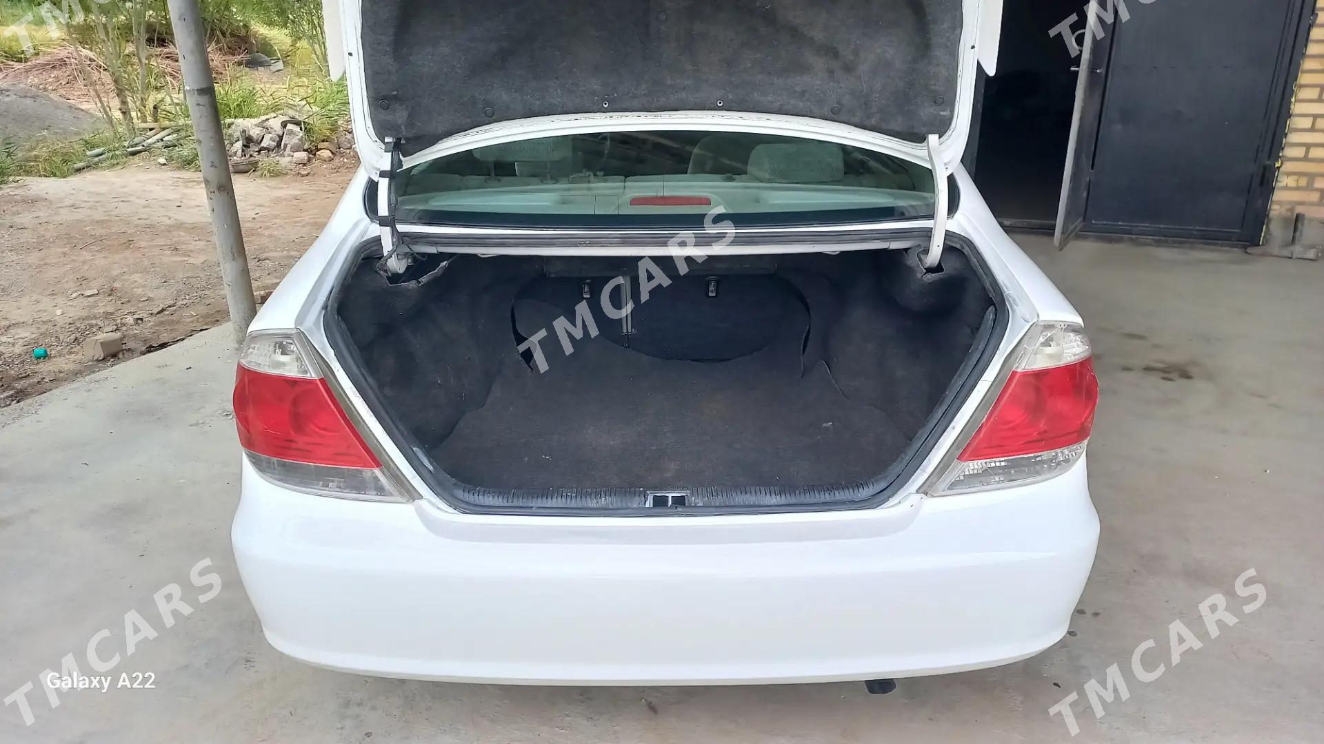 Toyota Camry 2003 - 142 000 TMT - Köneürgenç - img 7