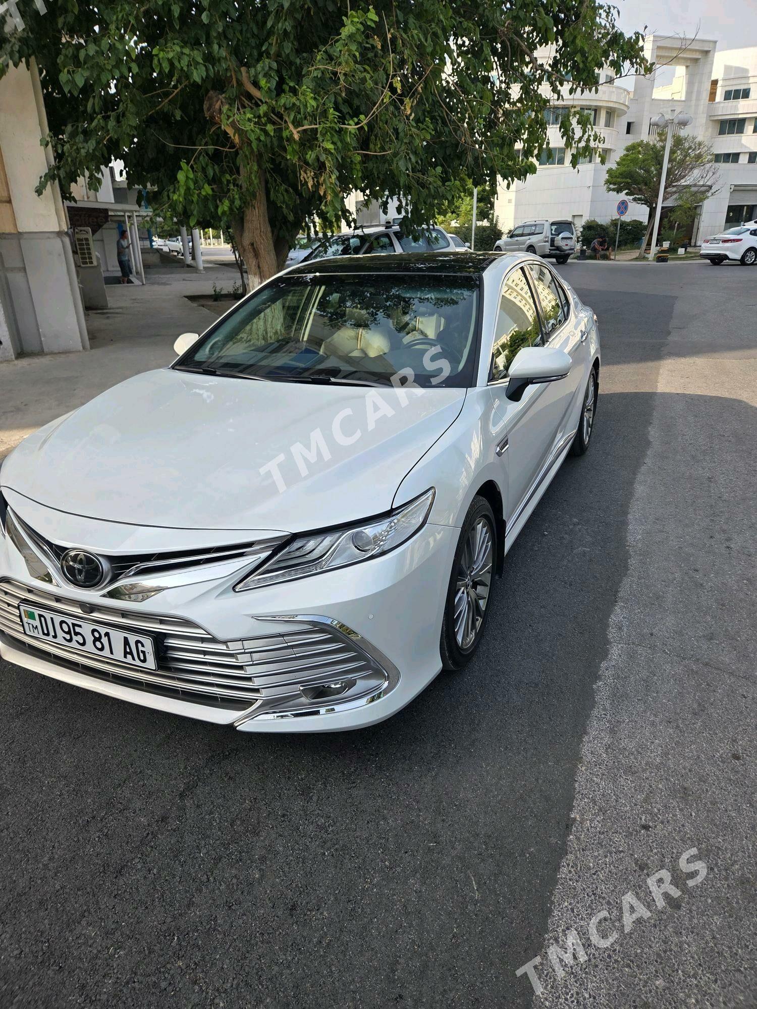 Toyota Camry 2019 - 500 000 TMT - Aşgabat - img 2