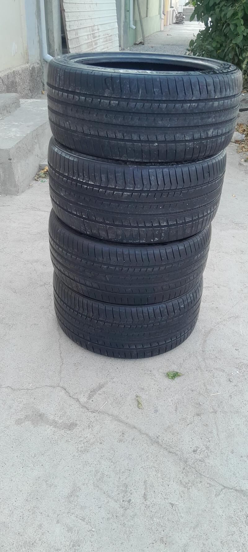 275 35 18  235  40 18 1 600 TMT - Bedew - img 2