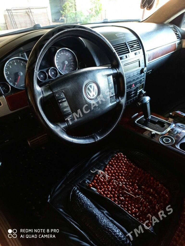 Volkswagen Touareg 2009 - 205 000 TMT - Дянев - img 1