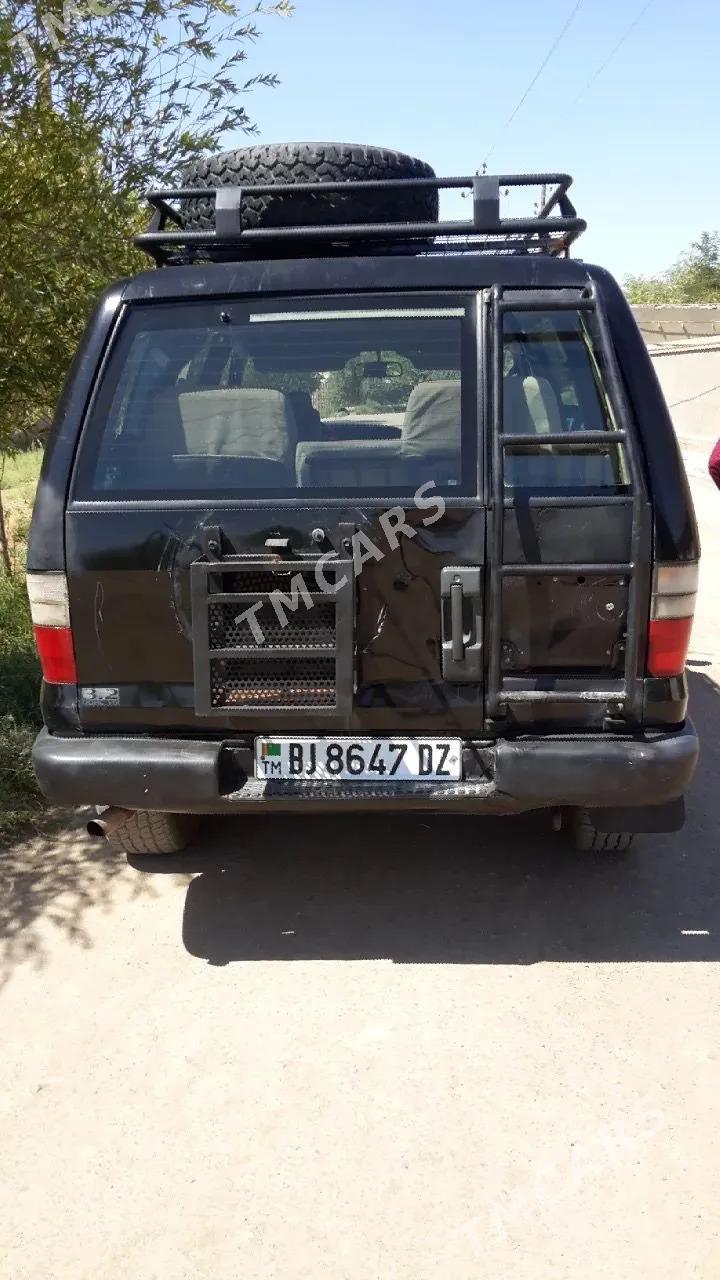 Isuzu Trooper 2000 - 55 000 TMT - Görogly (Tagta) - img 4