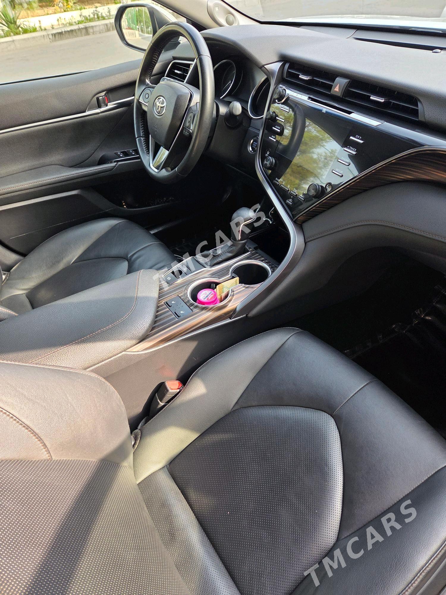 Toyota Camry 2019 - 500 000 TMT - Aşgabat - img 5
